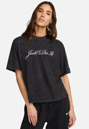 Nike Sportswear Camiseta estampada - schwarz