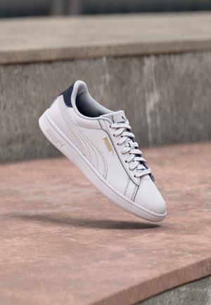 Puma SMASH UNISEX biały