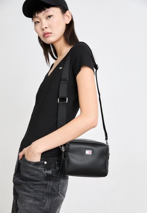 ARCHIVE CAMERA BAG - Bandolera - black