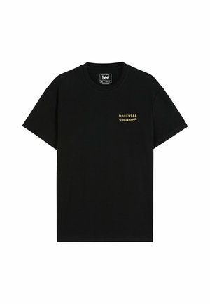 Lee, SHORT SLEEVE WORKWEAR UNIFORM TEE FOR MENS - RELAXED FIT . - T-shirt print - black