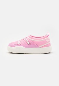 Valittu, pink