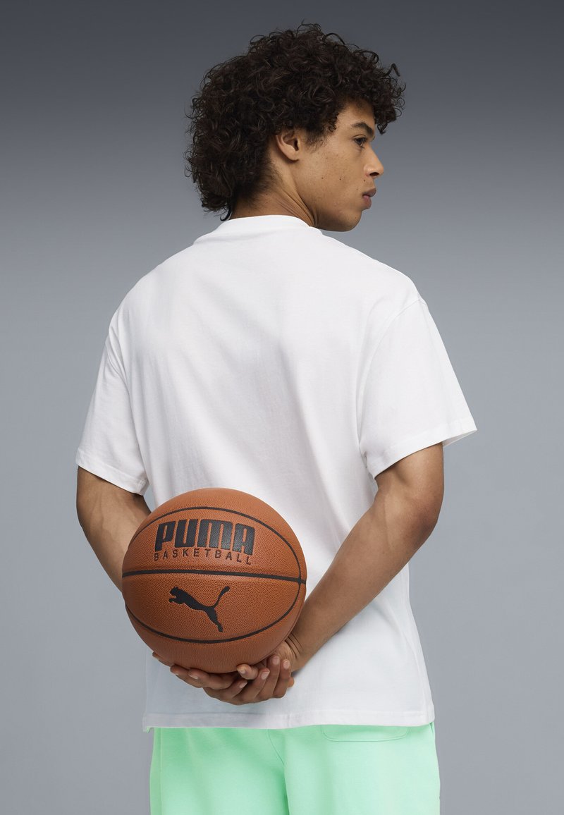 Puma MELO ALWAYZ ON 1 TEE - Triko s potiskem - white- silver