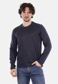 Non selezionato, blu scuro