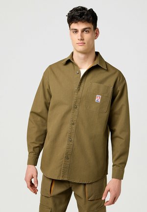 Wrangler LOOSE FIT - Shirt - beech