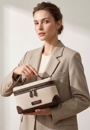 Diana&Co, DIANA&CO CROSSBODY BAG - Handtas - d chocolate