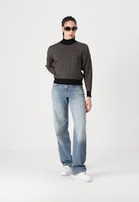 Vero Moda VMARIA ART BATWING HIGHNECK  - Vesta - black