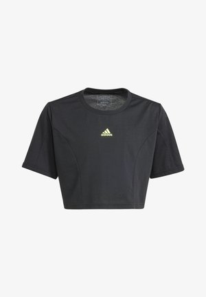 Crop top zwarte sportt-shirt gemaakt van zachte stof, met korte mouwen en een lichtgroen Adidas-logo midden op de borst.