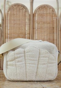Elodie Diaper Nursing CROSSBODY - Skötväska - white bouclé