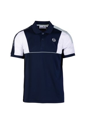Marineblauwe en witte poloshirt met een kraag, korte mouwen en een lichtgrijze accent. Bevat een logo op de borst en bovenrugdetails.