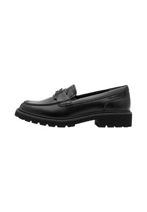Mocassin en cuir noir avec semelle à grosse bande de roulement et détail de bride, vue latérale sur fond blanc.