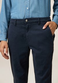 Oltre MISTO - Chino - blu