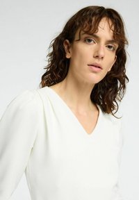 Selected Femme SLFFENJA V NECK  - Majica z dolgimi rokavi - snow white