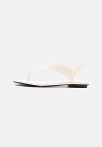 Sélectionné, light cashew