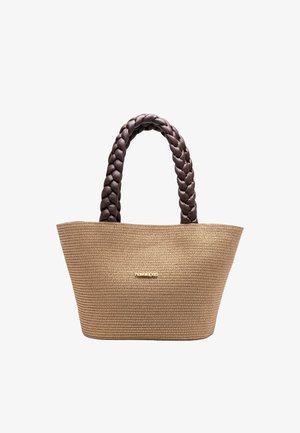 Borsa tote marrone intrecciata con manici spessi intrecciati marrone scuro e piccolo logo dorato al centro davanti.