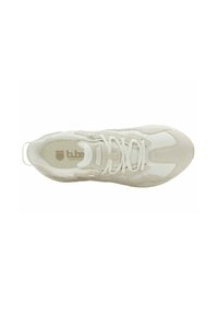 Sneaker K-Swiss bianchi e beige con pannelli in rete, sovrapposizioni in suede, lacci frontali e soletta comfort, vista dall'alto.