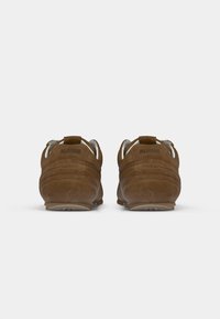 ALOHAS Tossud - brown