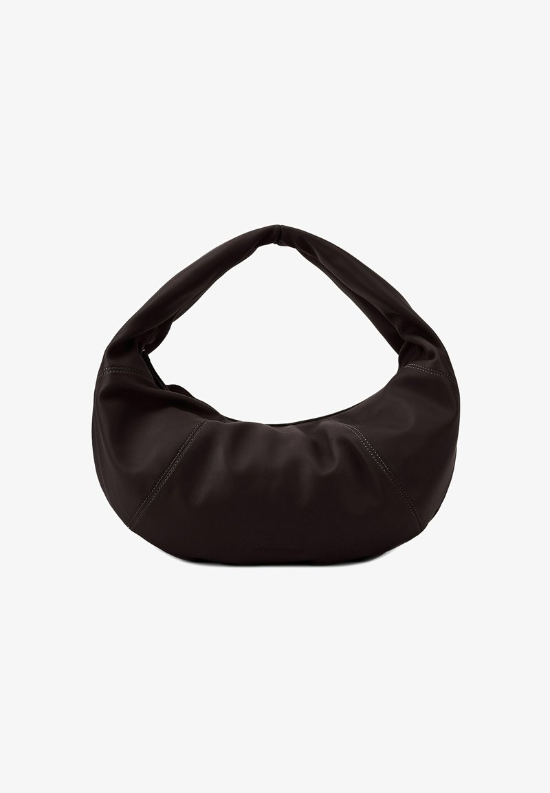 Schwarze Leder-Hobo-Tasche mit runder Form, weicher Textur und einem breiten, durchhängenden Schulterriemen. Enthält kontrastierende Nähte.