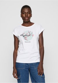 Mister Tee FLOWERS UNITE - T-shirts med print - white