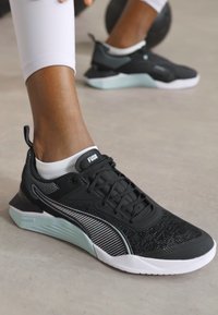 adidas Performance Sports-BH-er med medium støtte - white black
