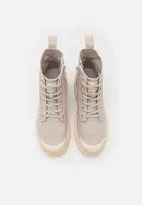 Palladium PALLABASE - Stivaletti con plateau - moonstruck