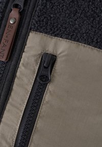 EN FANT Fleecejacka - ebony