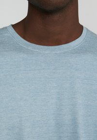 Matinique JERMANE STRIPE - Tricou cu imprimeu - captain's blue