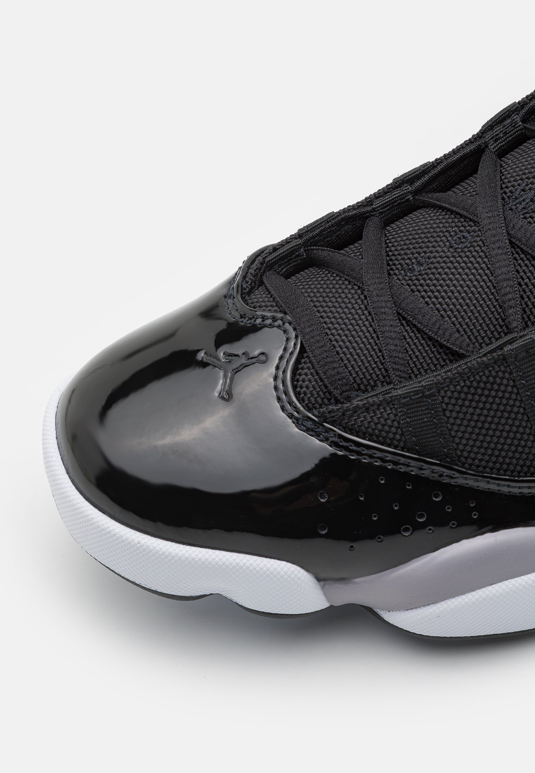 jordan retro metallic silver