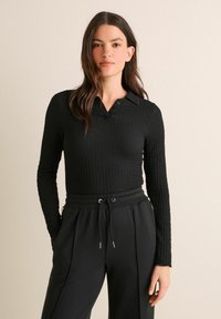 Next - TEXTURED - Poloshirt - black Miniatuurafbeelding 1