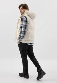 Relaks Šněrovací kotníkové boty - black r