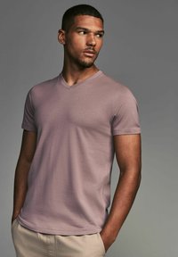 Next V-NECK FIVE PACK - Základné tričko - blue green pink grey