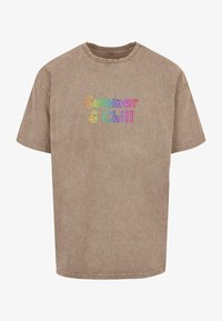 Seleccionado, darkkhaki