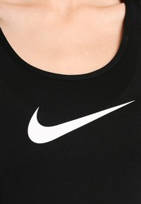 Nike Performance PRO DRY - Sport T-Shirt - black/white