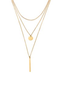 Collana a strati in oro con tre catene. Il design include un pendente circolare e un pendente a barra verticale, entrambi con una finitura lucida.