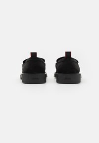 HUGO IKER - Pantofi slip-on - black