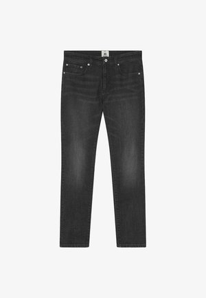 Vaqueros negros de pierna recta con cinco bolsillos y remaches metálicos, exhibidos extendidos sobre un fondo blanco.