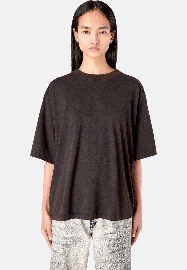 Basic T-shirt - schwarz