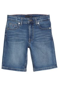 Denim shorts vaaleansinisessä värissä, suoran leikkauksen, viiden taskun muotoilun ja hienovaraisen haalistuman kanssa. Varustettu brändillä varustetulla vyötäröllä ja metallisilla yksityiskohdilla.