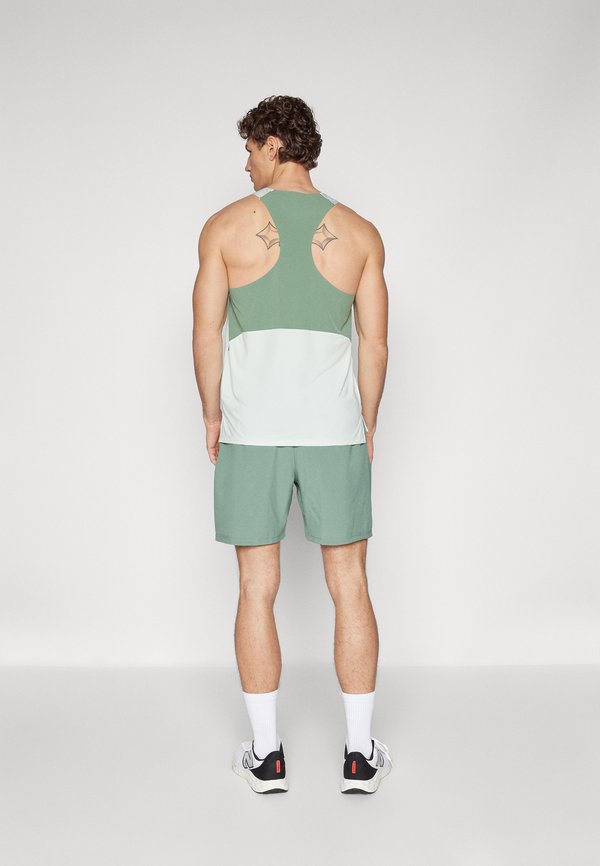 SPORT ESSENTIALS SHORT - Sports shorts - dark juniper2