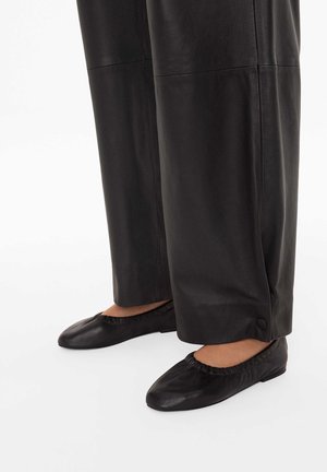 Kazar Studio MAGALIE - Baleriinad - black