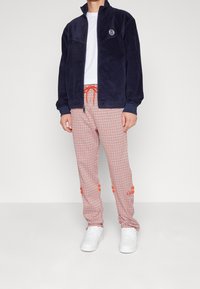 Sergio Tacchini Lehká bunda - blue