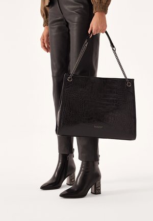 HALE. . . - Shopper - black