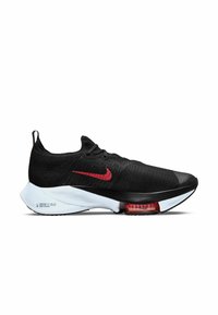 Chaussure de course Nike noire avec swoosh rouge, semelle blanche et unité d'amorti à air visible au talon, vue de profil latéral.