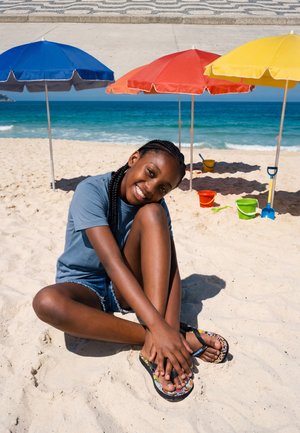 Havaianas, KIDS TOP WARNER UNISEX - Obuv k bazénu - black