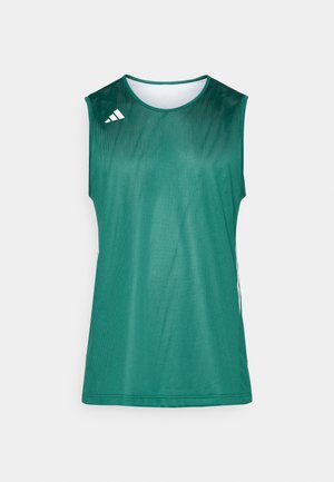 Jersey atlético verde sin mangas con textura de malla, cuello redondeado y tres franjas blancas en el hombro izquierdo. Fabricado con material ligero.