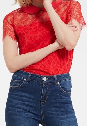 T-shirt con stampa - coral