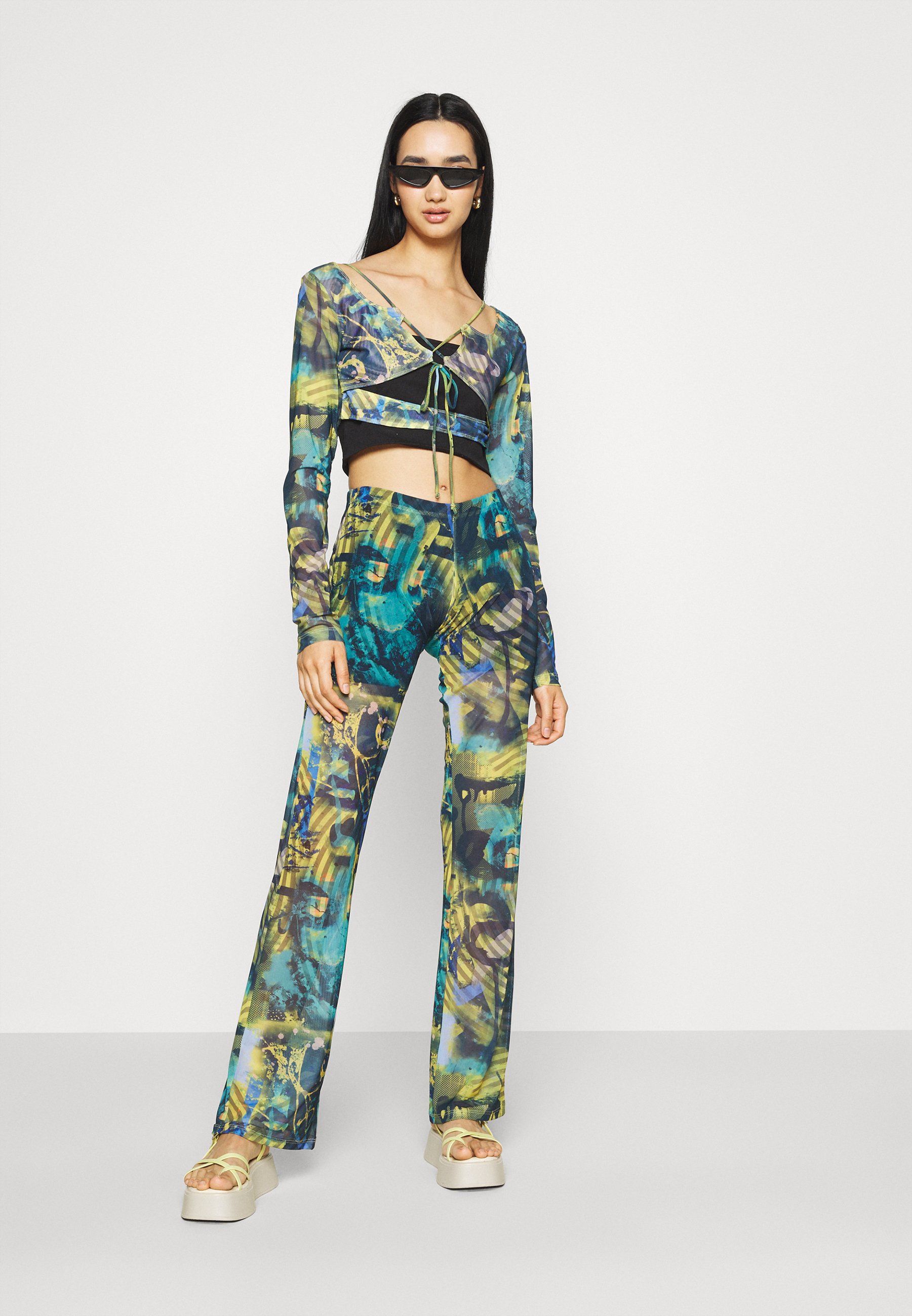 Women STRAPPY CROP WITH SLEEVES ABSTRACT BURN - Long sleeved top Women STRAPPY CROP WITH SLEEVES ABSTRACT BURN - Long sleeved top