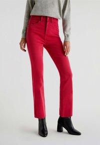 Blugi bootcut - raspberry