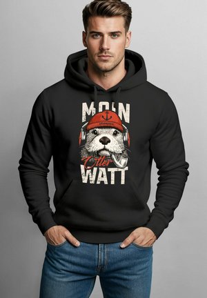 Schwarzer Kapuzenpullover mit einem grafischen Design eines Otters, der Kopfhörer und eine rote Mütze trägt, mit dem Text "MOIN OTTER WATT" darunter.