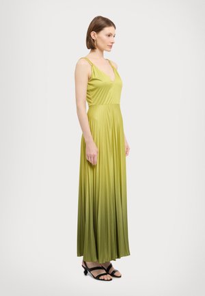 VIVETTA - Ballkleid - green