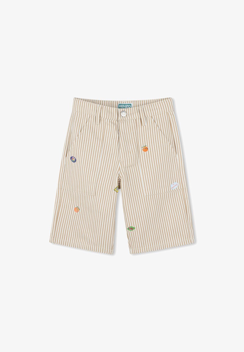 Shorts rayés beige avec poches avant, ornés de patches de fruits colorés et d'une étiquette KENZO sur la taille. Matière en coton, design décontracté.